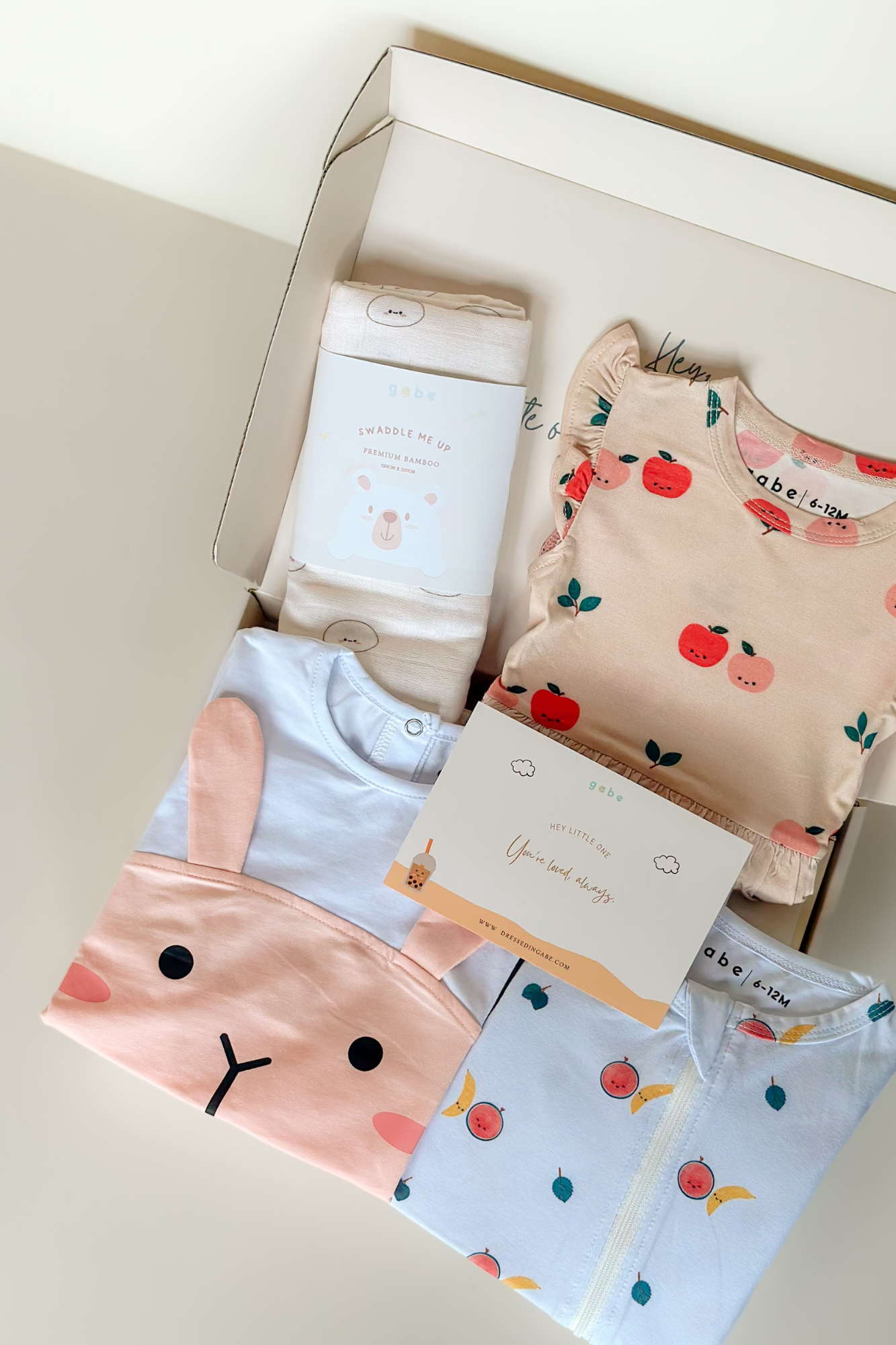 Organic Baby Girl Premium Gift Set - Lil Sunshine