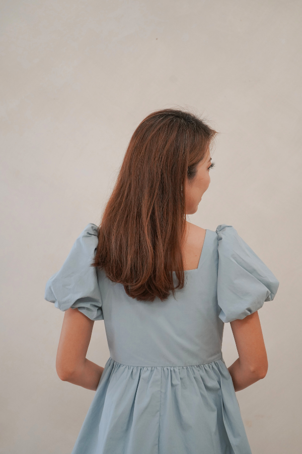 Kinship Puff-Sleeve Babydoll Dress - Powder Blue  dressedingabe