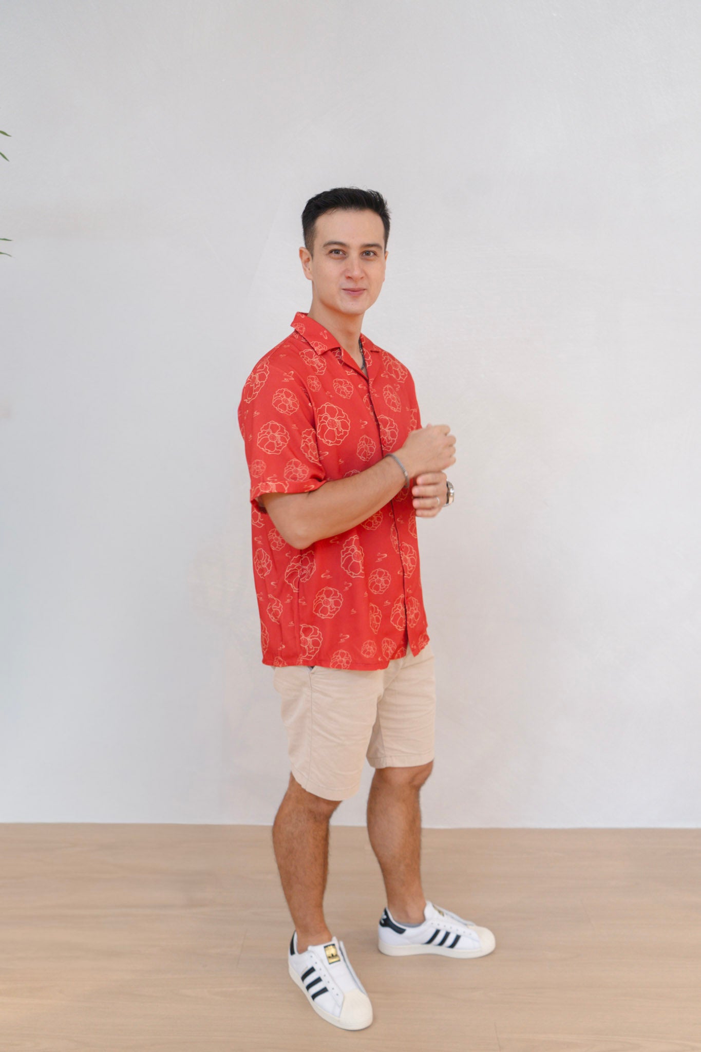 Galloping Peony Mens Relaxed Collar Shirt