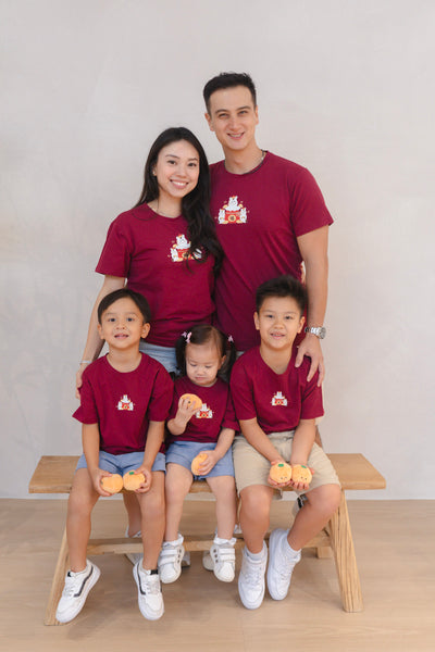 Horse of Abundance Adult Relaxed Tee (Unisex)