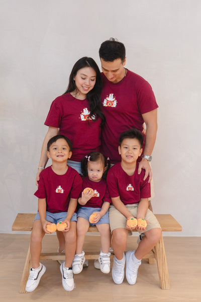 Horse of Abundance Adult Relaxed Tee (Unisex)