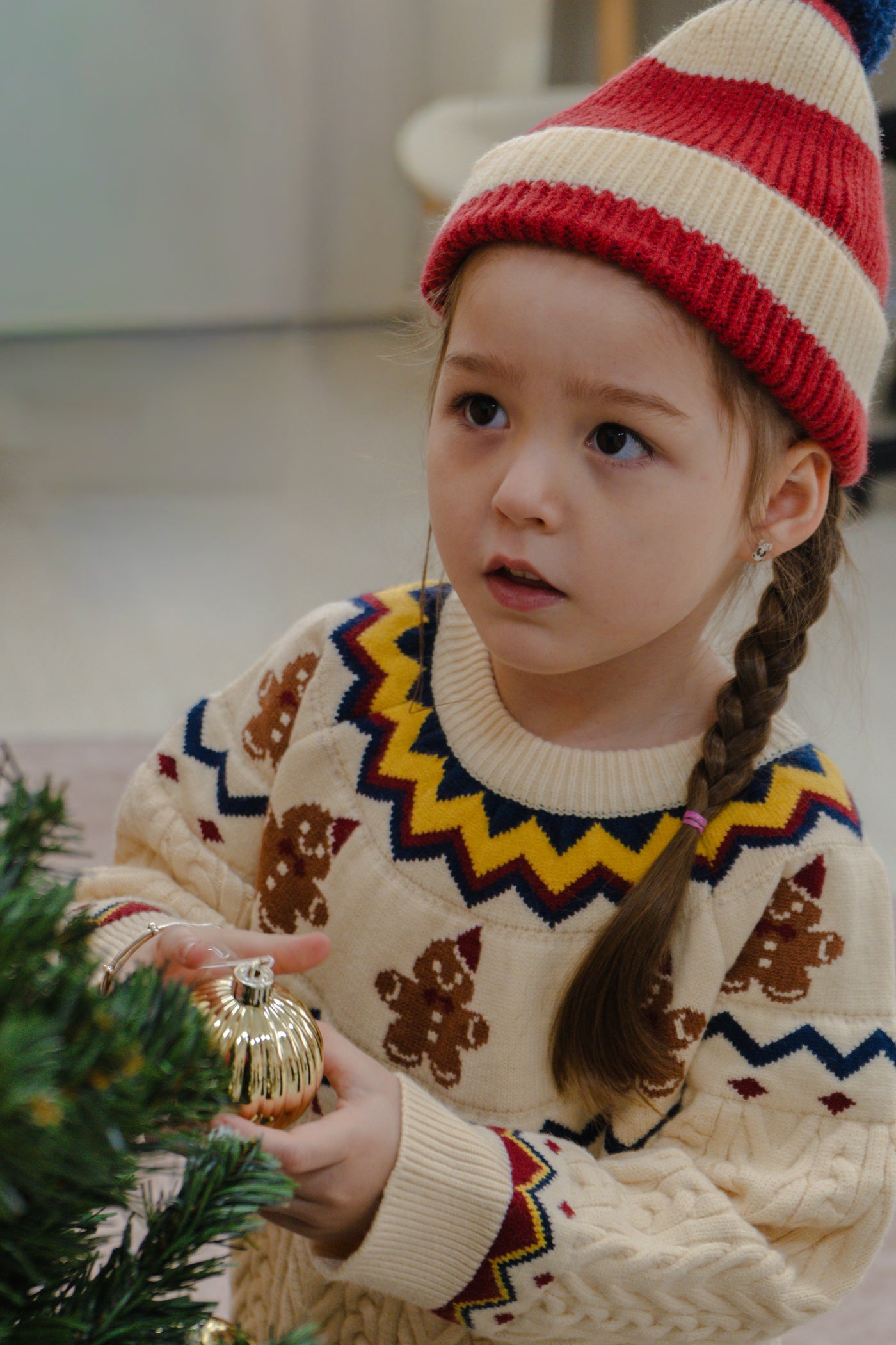 Christmas in the Woods Gingerbread Man Knit Sweatshirt Cream