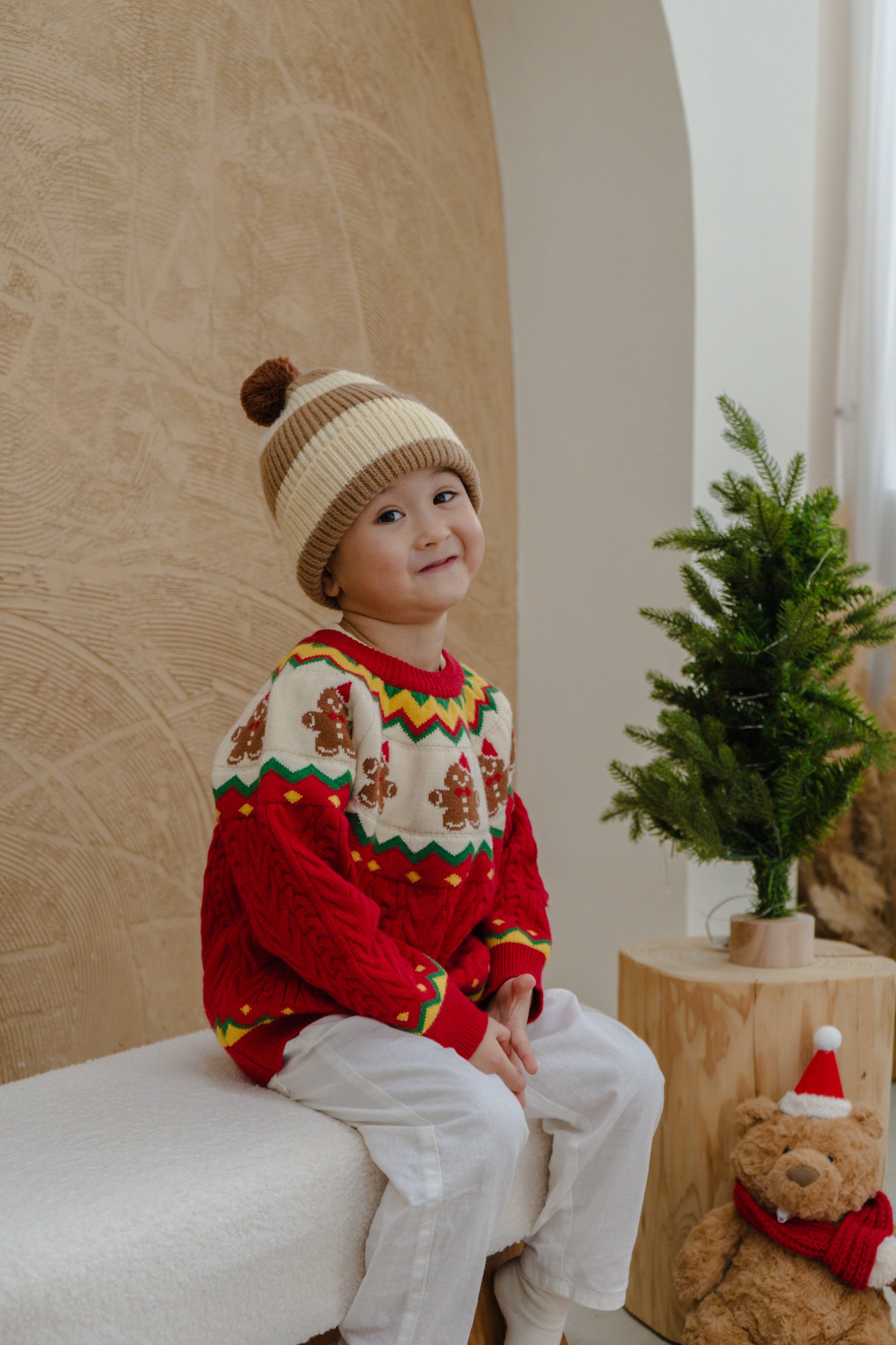 Christmas in the Woods Gingerbread Man Knit Sweatshirt Red