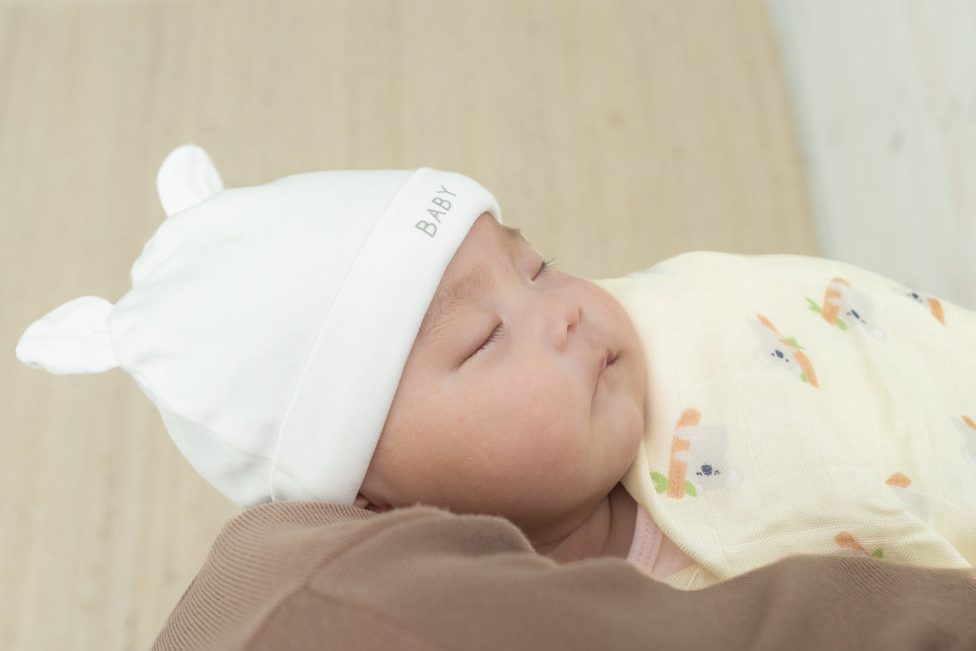 Soft Organic Swaddle (4 Designs)