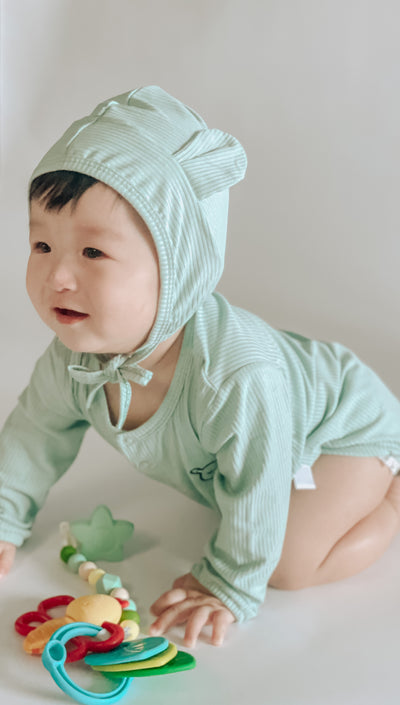 Organic Ribbed Cotton Bodysuit & Bear Hat - Sage