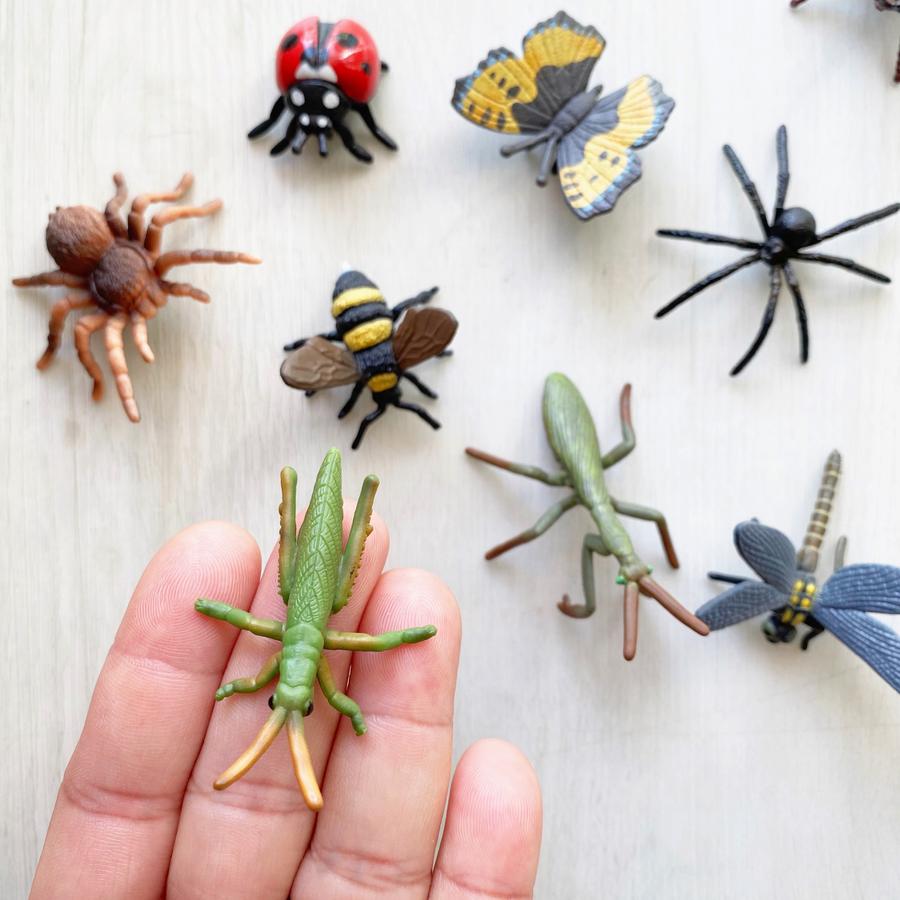 CollectA Box of Mini Insects & Spiders