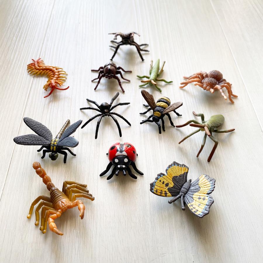 CollectA Box of Mini Insects & Spiders